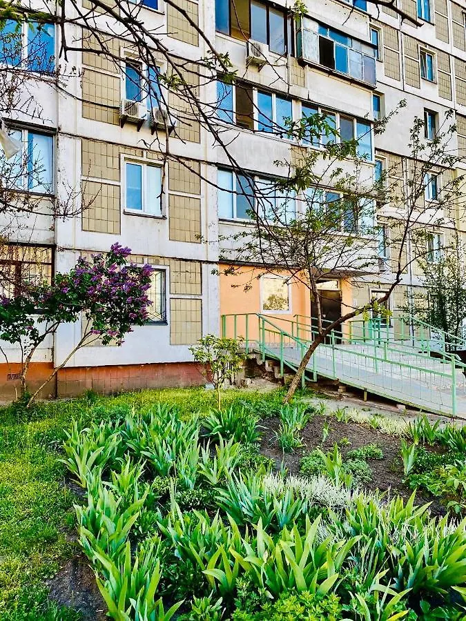 Comfortable Apartments,Metro Kharkivska,Poznyaki Kiev 0*,  Ucrania